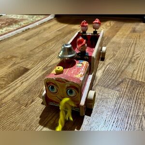 Vintage Fisher Price 200 Winky-Blinky Fire Truck